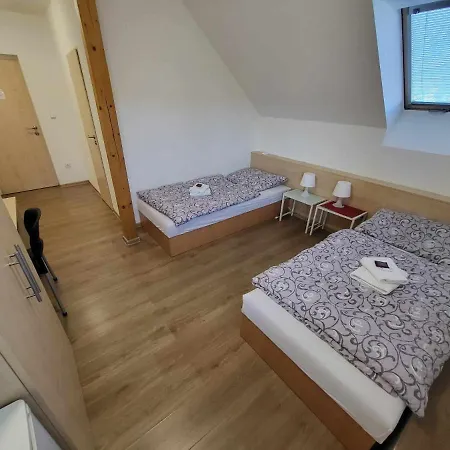 Restaurace A Vrtule Guest house Petrvald (Novy Jicin)