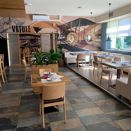 Guest house Restaurace A Vrtule Petrvald (Novy Jicin)