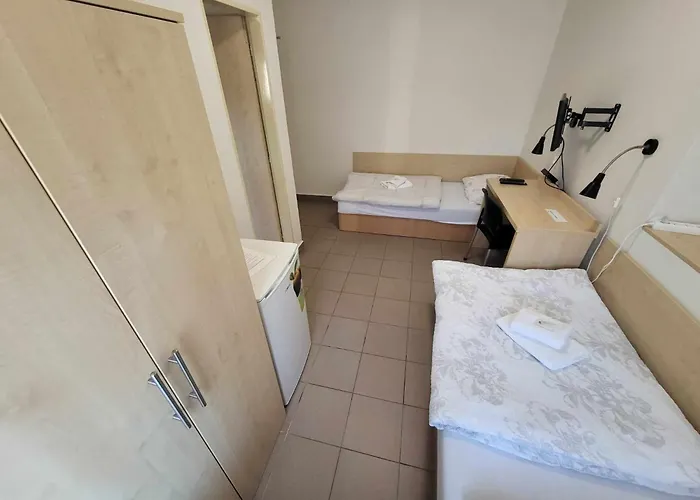 Penzion Restaurace A Vrtule 3*